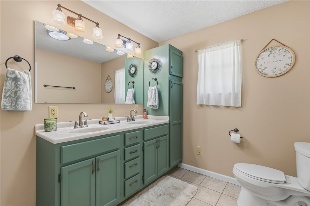 116 Churchill Way Easley, SC 29640 - Photo 28 of 49 Gallery Image 28