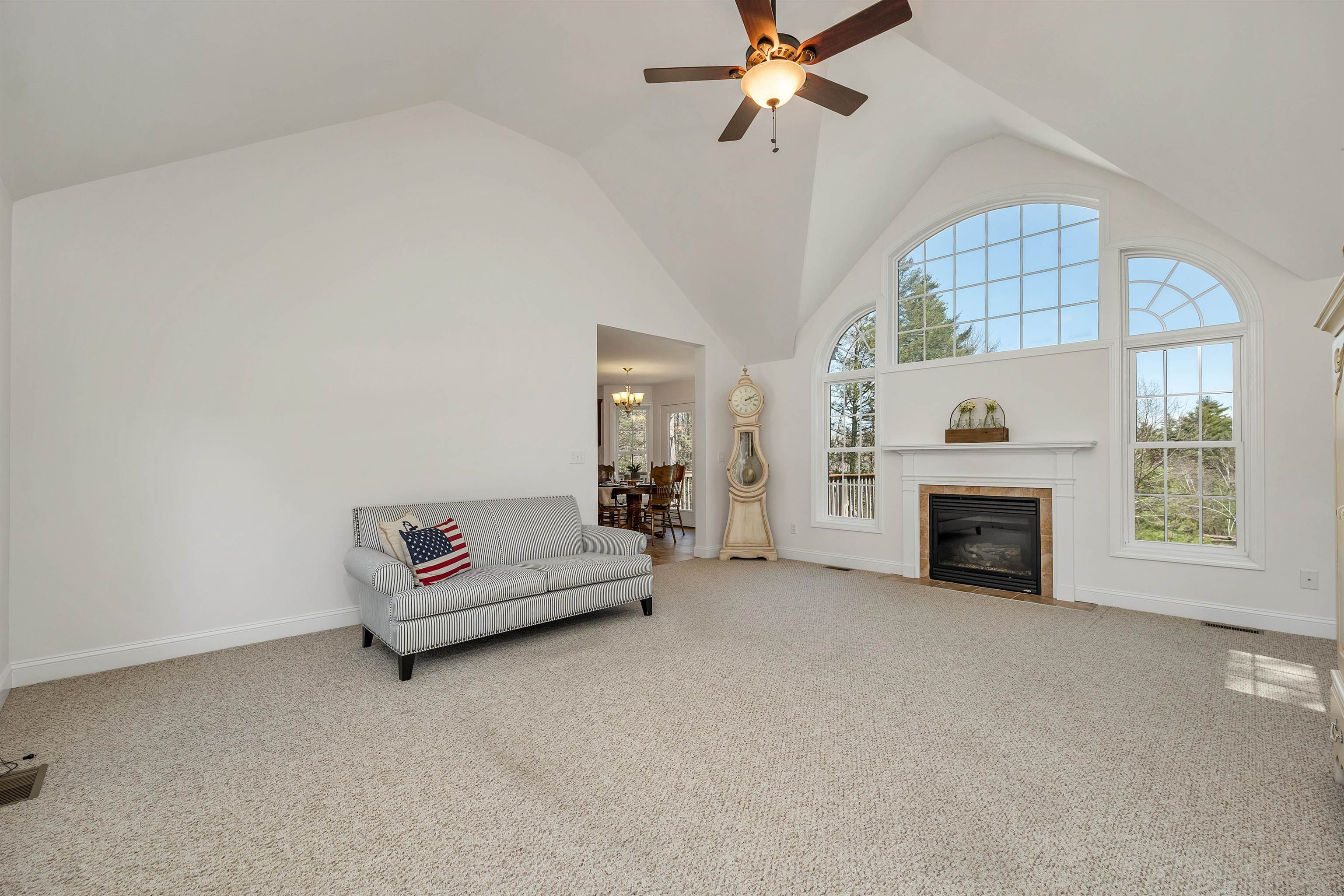 117 Spaulding Road Fremont, NH 03044 - Photo 4 of 39 Gallery Image 4