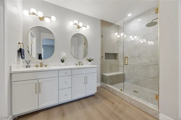 $675,000 | 5713 Silver Cascade Avenue, Las Vegas, NV 89131