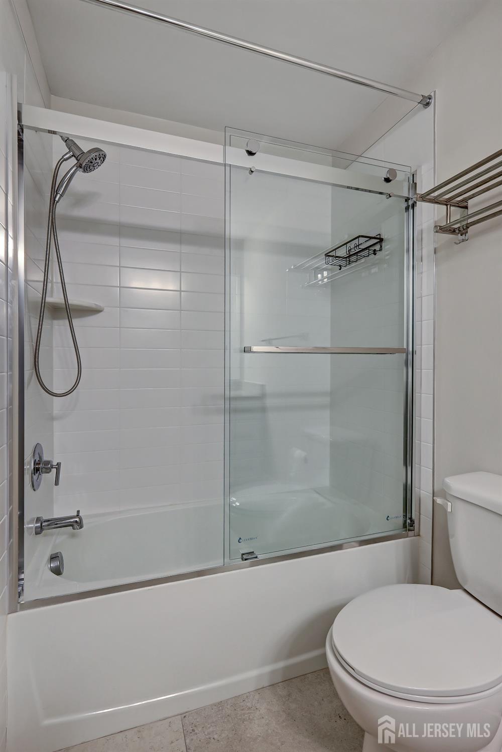 740 Station Road Dunellen, NJ 08812 - Photo 17 of 39