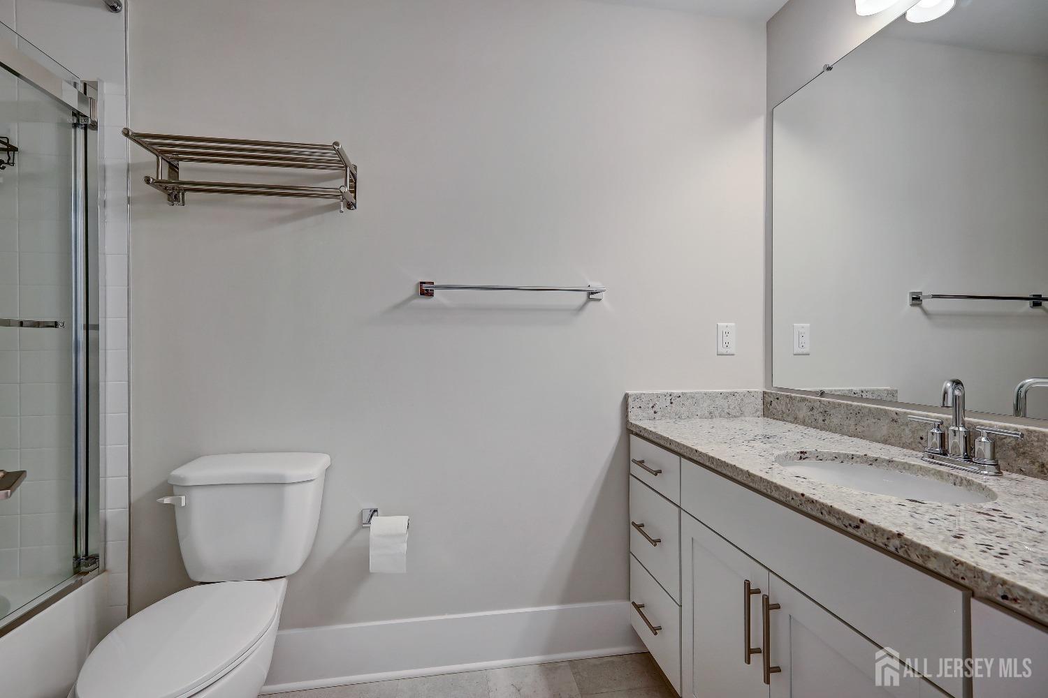 740 Station Road Dunellen, NJ 08812 - Photo 18 of 39