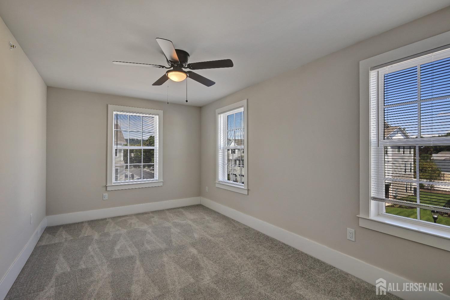 740 Station Road Dunellen, NJ 08812 - Photo 21 of 39