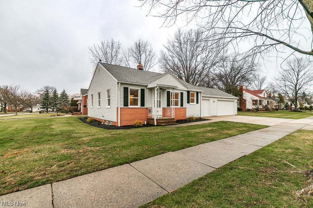 1654 Overbrook Road Cleveland, OH 44124 - Photo 32 of 33