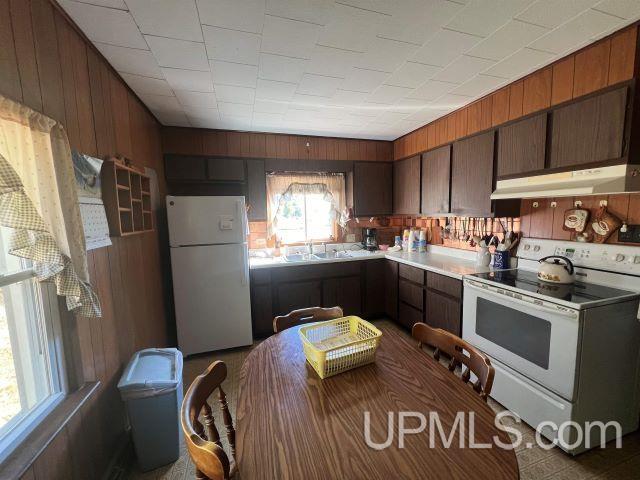 W4060 33rd Road Carney, MI 49812 - Photo 6 of 7 Gallery Image 6