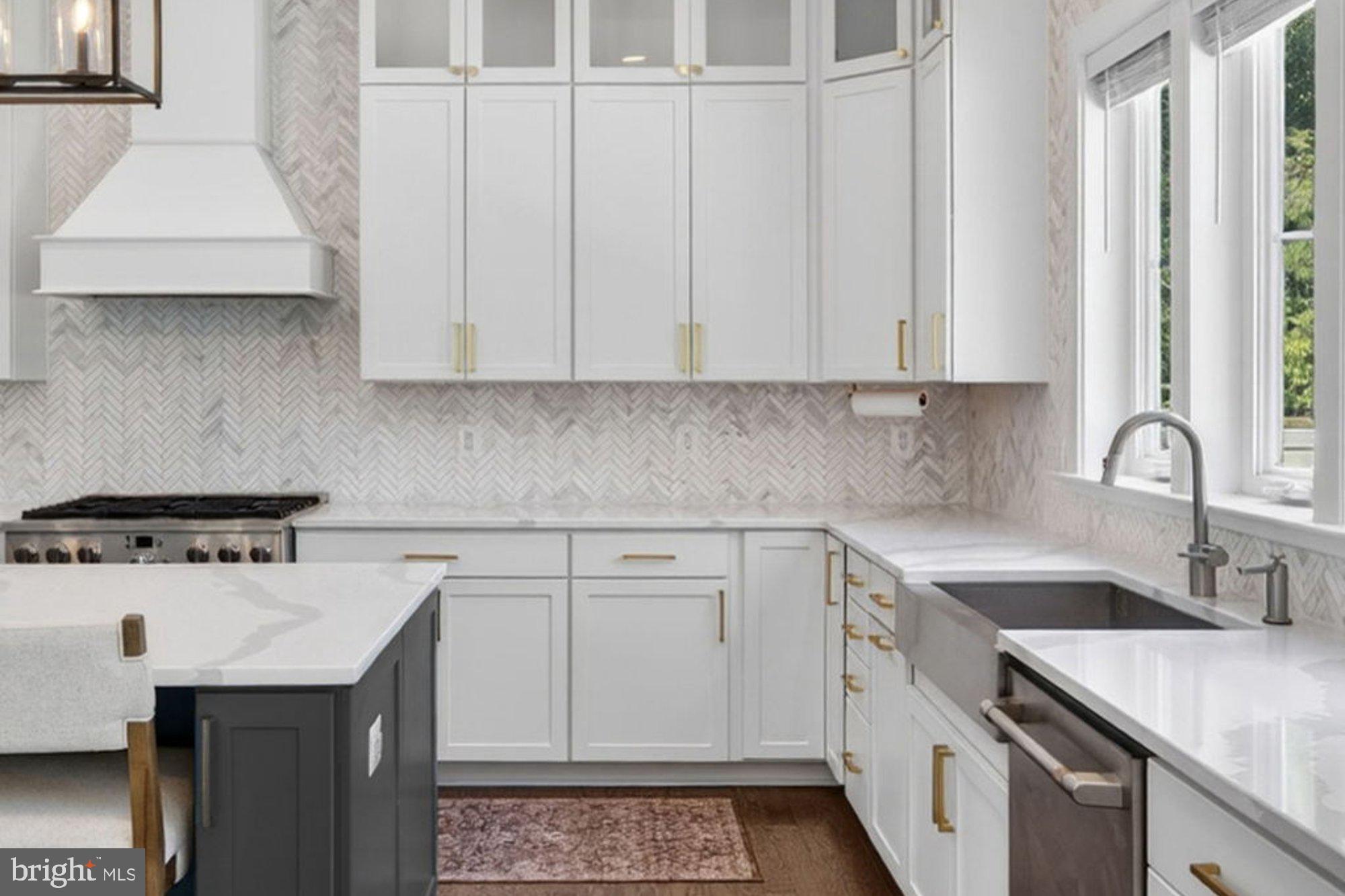 1114 Ware Street Southwest Vienna, VA 22180 - Photo 27 of 117