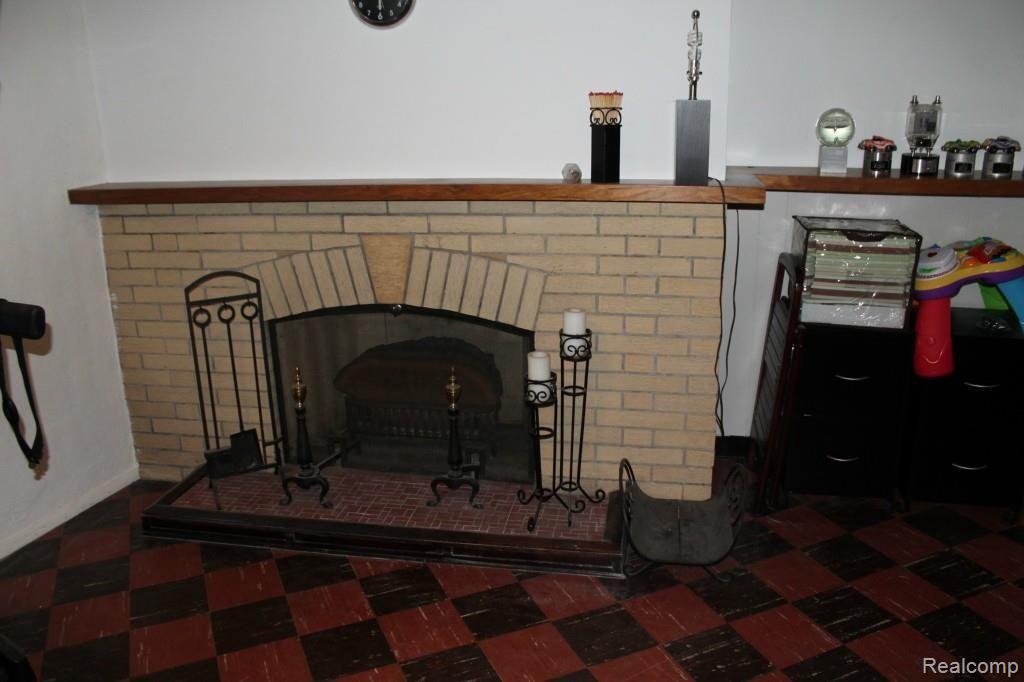 2069 Harvard Road Berkley, MI 48072 - Photo 36 of 42 pamela (52).jpg
