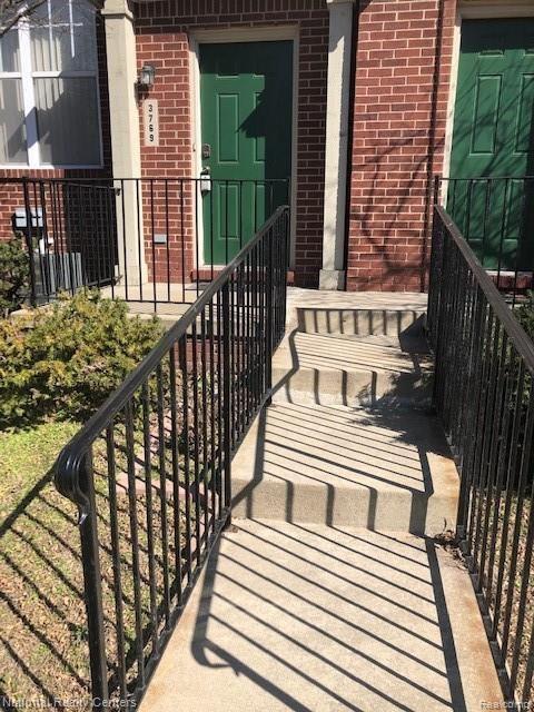 3769 South Wayne Road Wayne, MI 48184 - Photo 2 of 28