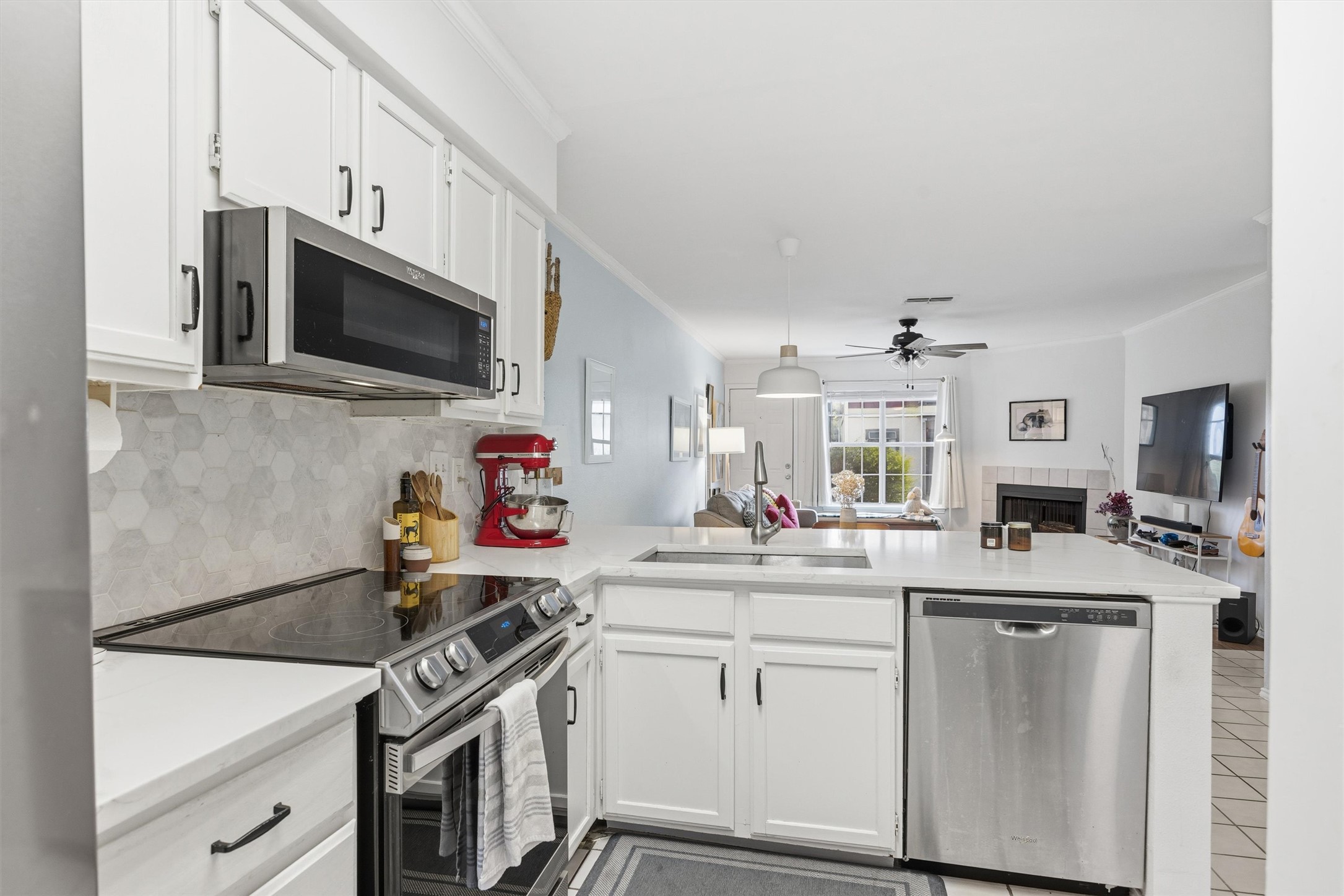 2215 Post Road, Unit 1018 Austin, TX 78704 - Photo 12 of 25