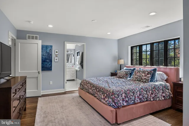 $1,850,000 | 863 Golf View Road, Moorestown, NJ 08057