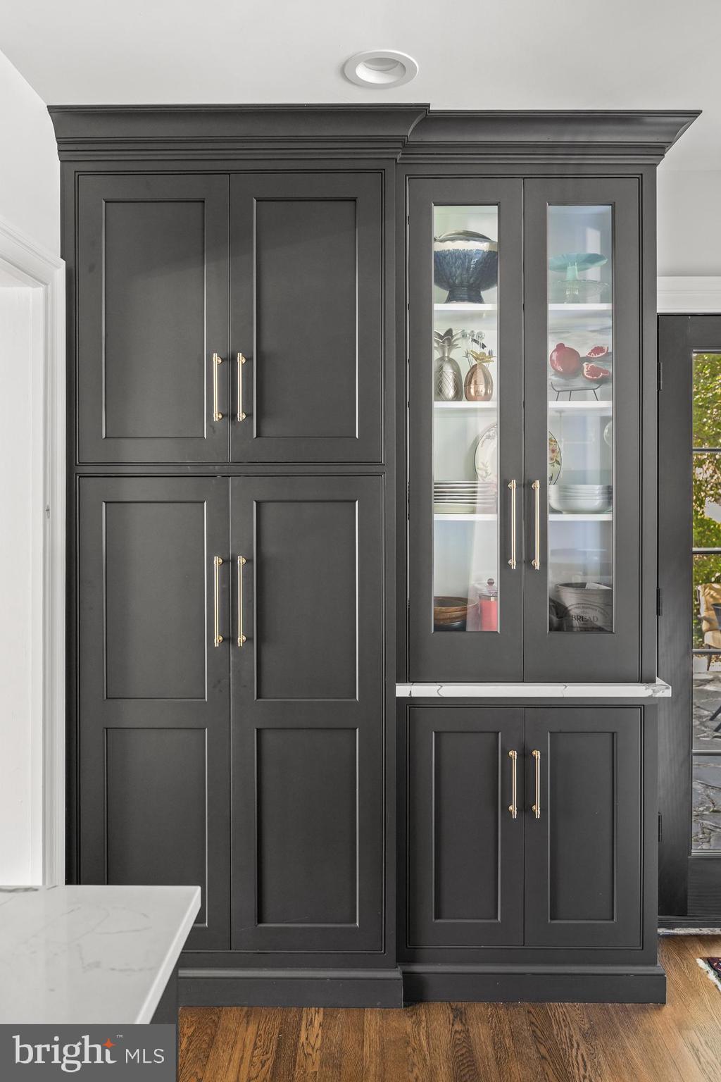 863 Golf View Road Moorestown, NJ 08057 - Photo 18 of 20 a view of front door