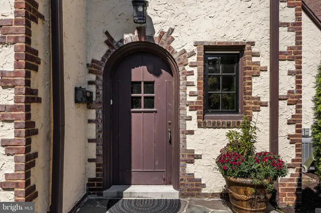 $1,850,000 | 863 Golf View Road, Moorestown, NJ 08057