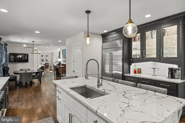 $1,850,000 | 863 Golf View Road, Moorestown, NJ 08057