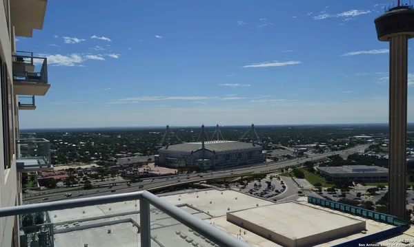 $491,000 | 610 East Market Street, Unit 2803, San Antonio, TX 78205