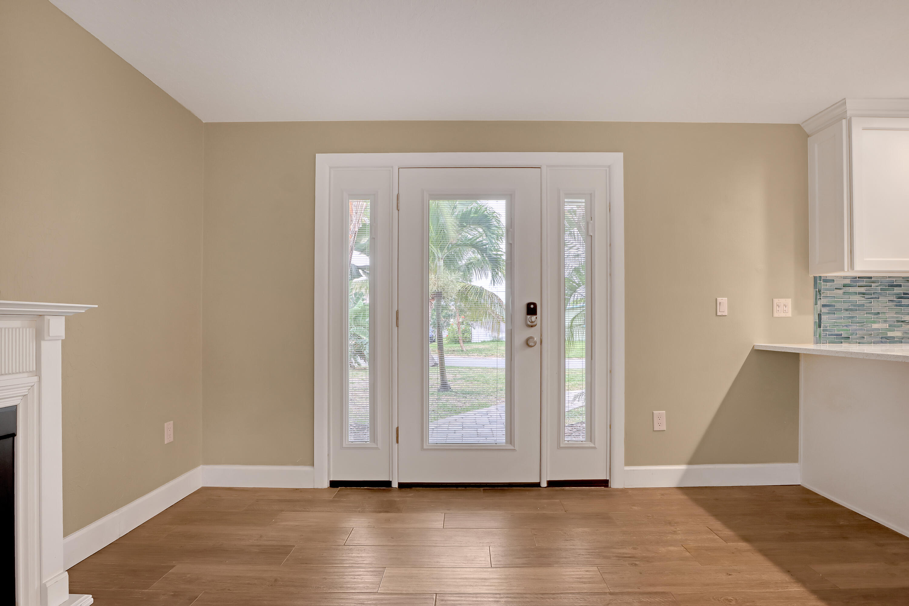 355 Brewster Road Indialantic, FL 32903 - Photo 11 of 47 60- Foyer