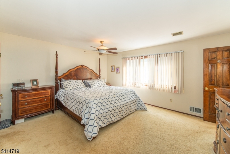 181 Center Grove Road Randolph, NJ 07869 - Photo 22 of 49