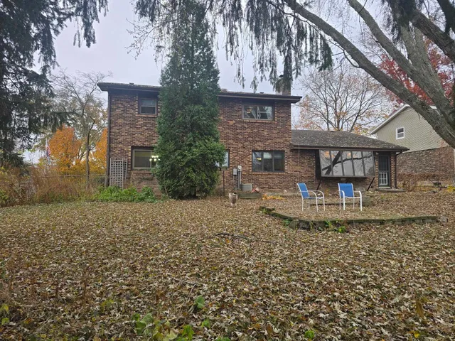 $270,000 | 1208 Roxbury Close, Rockford, IL 61107