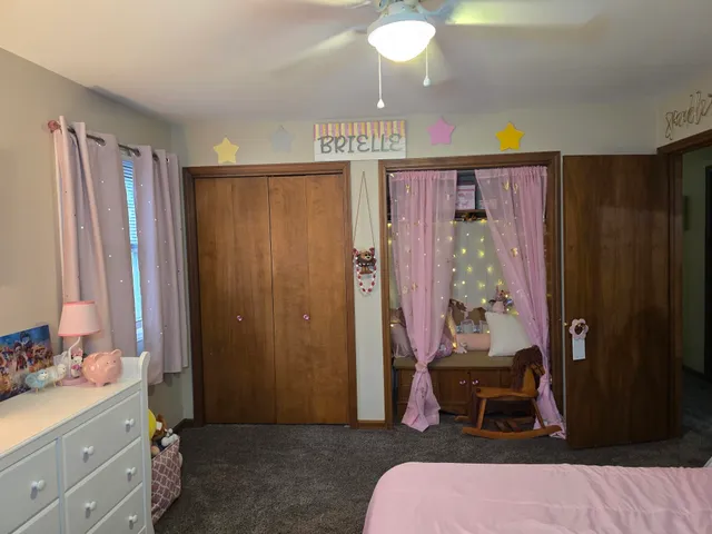 $270,000 | 1208 Roxbury Close, Rockford, IL 61107