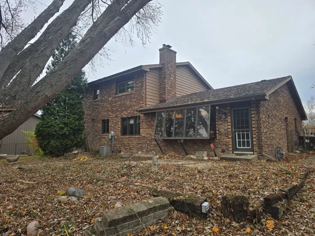 $270,000 | 1208 Roxbury Close, Rockford, IL 61107