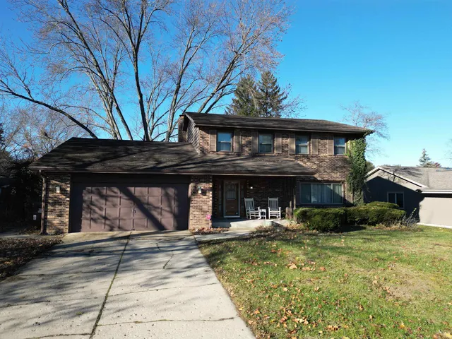 $270,000 | 1208 Roxbury Close, Rockford, IL 61107