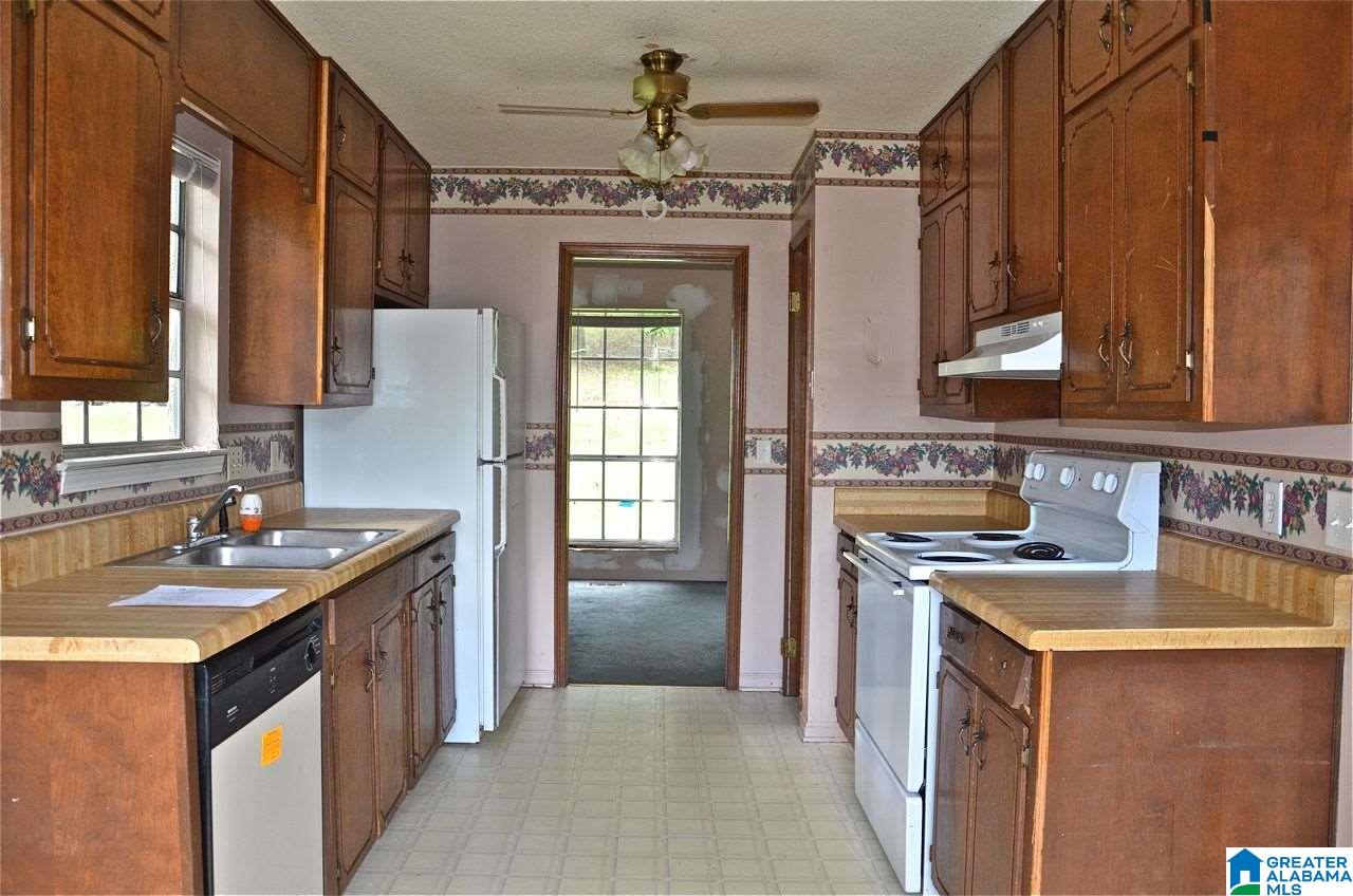 6909 Old Springville Road Trussville, AL 35173 - Photo 3 of 40