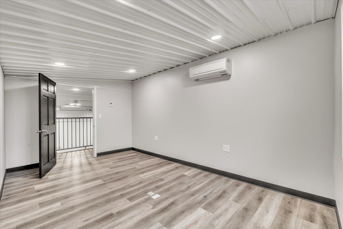 602 2nd Street West Andalusia, IL 61232 - Photo 17 of 71 a view of an empty room