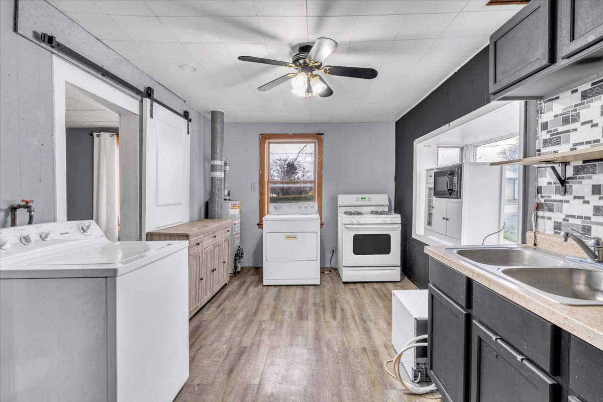 602 2nd Street West Andalusia, IL 61232 - Photo 45 of 71