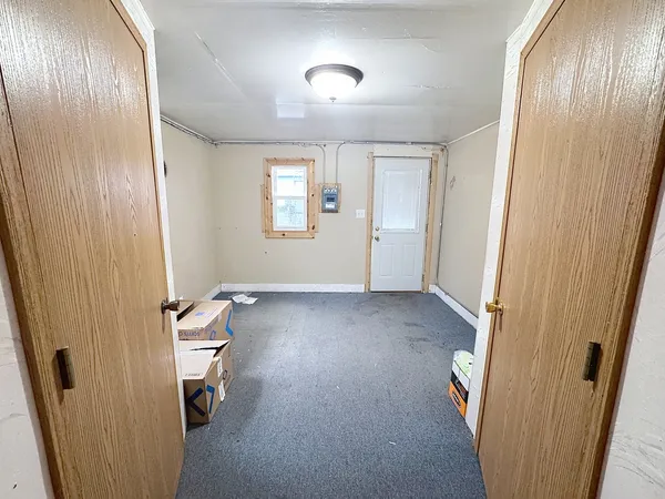$525,000 | 602 2nd Street West, Andalusia, IL 61232