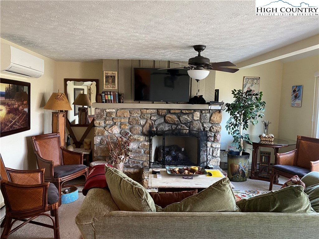 149 Slope View Road, Unit F 29 Sugar Mountain, NC 28604 - Photo 8 of 15 Gallery Image 8