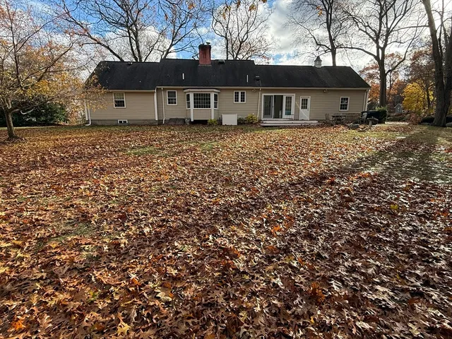 $3,850 | 7 Village View Road, Chelmsford, MA 01824