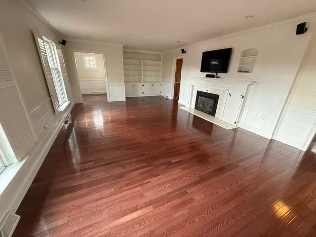 $3,850 | 7 Village View Road, Chelmsford, MA 01824