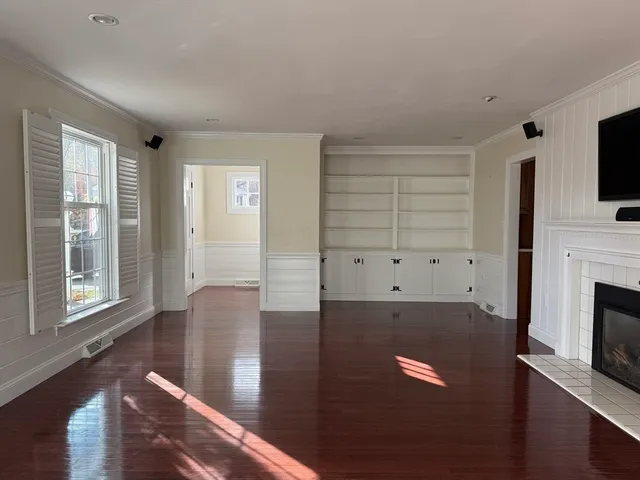 $3,850 | 7 Village View Road, Chelmsford, MA 01824