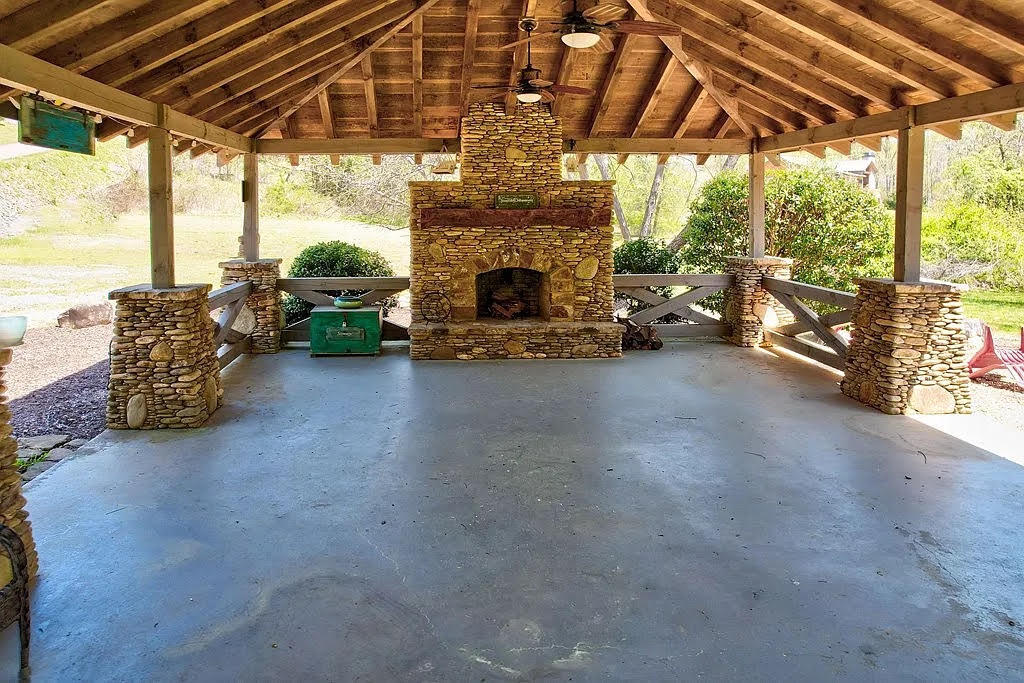 78 Long View Lane Blue Ridge, GA 30513 - Photo 5 of 61 Gallery Image 5