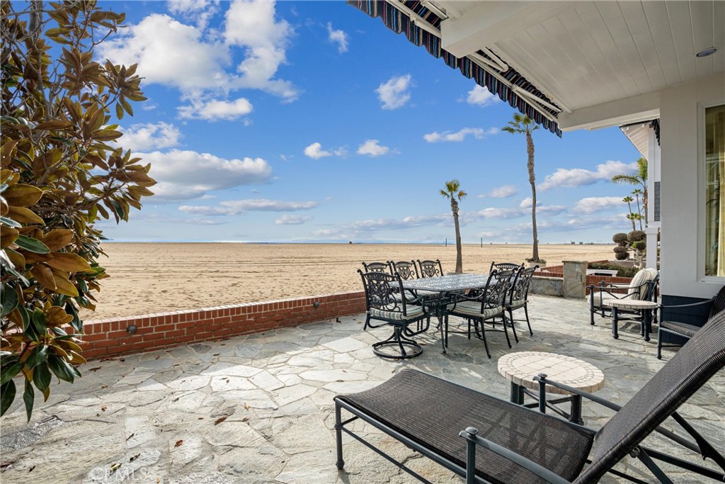 1008 West Oceanfront Newport Beach, CA 92661 - Photo 6 of 59