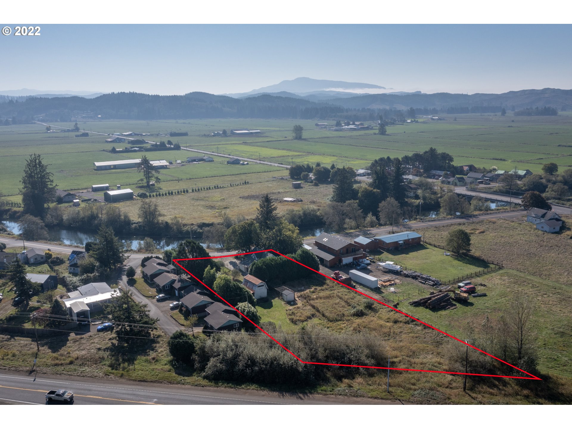 2110 Nielsen Road Tillamook, OR 97141 - Photo 5 of 26 a view of lake with mountain