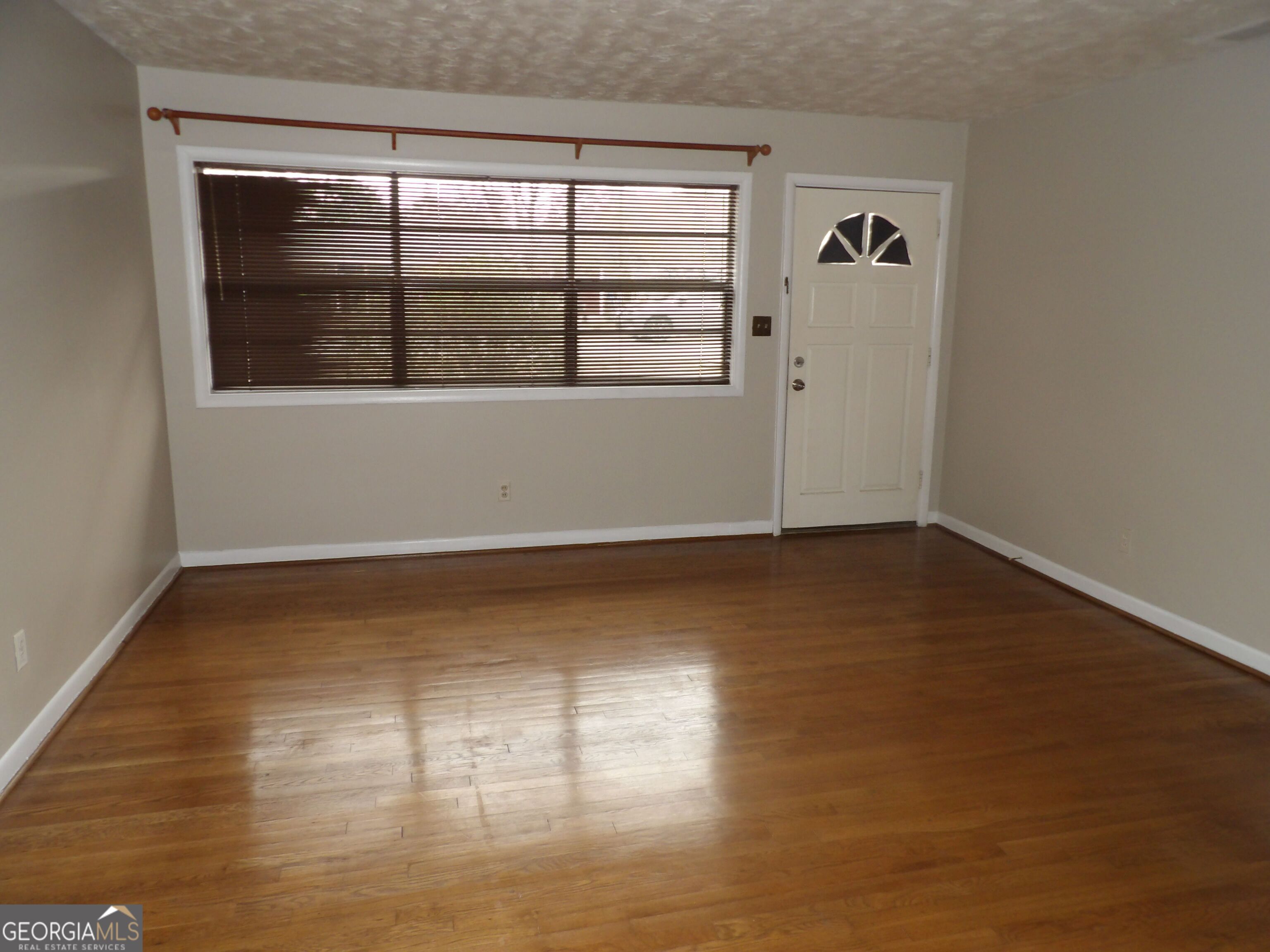 5261 Heather Lane Atlanta, GA 30349 - Photo 2 of 12