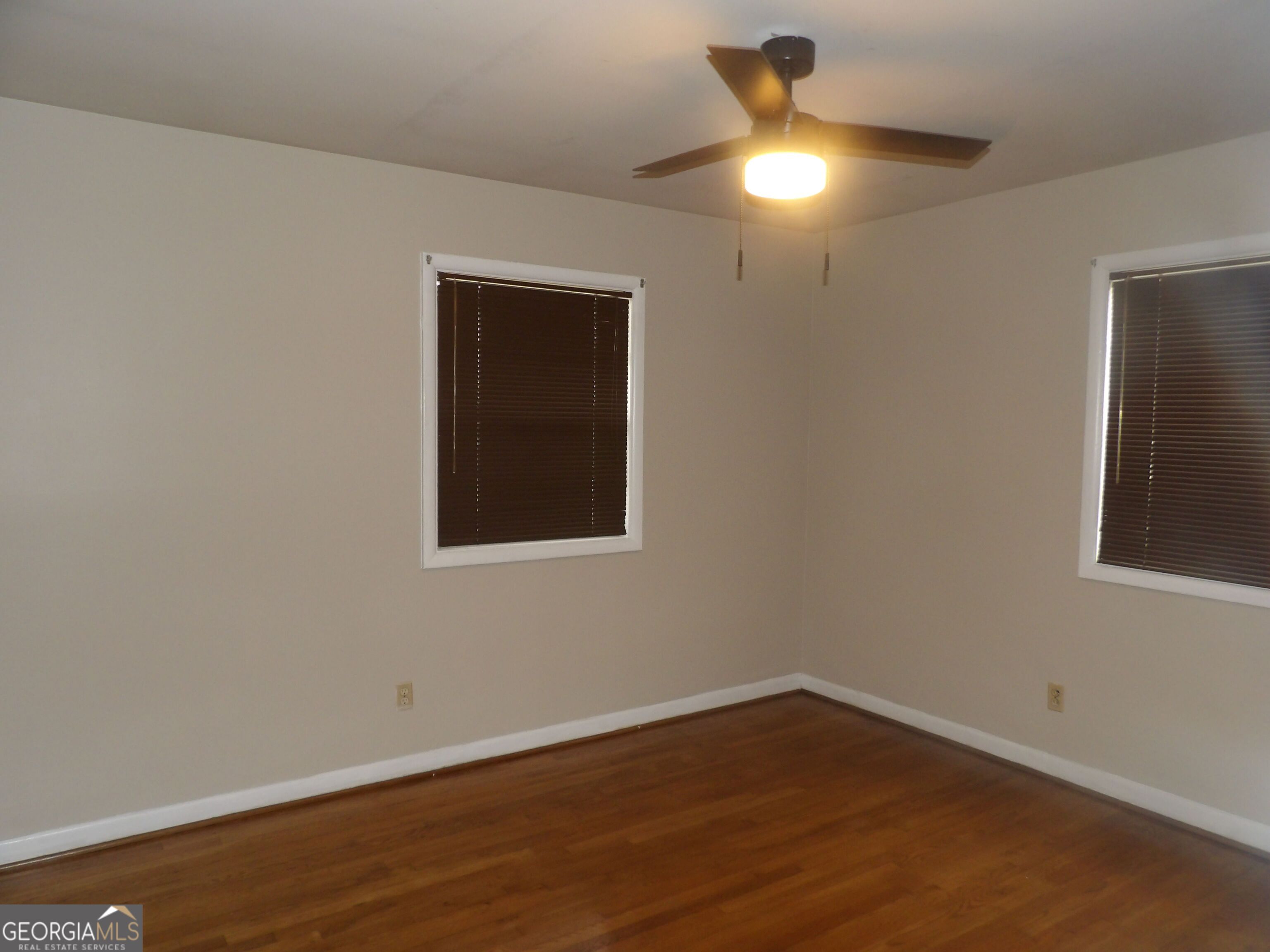 5261 Heather Lane Atlanta, GA 30349 - Photo 7 of 12