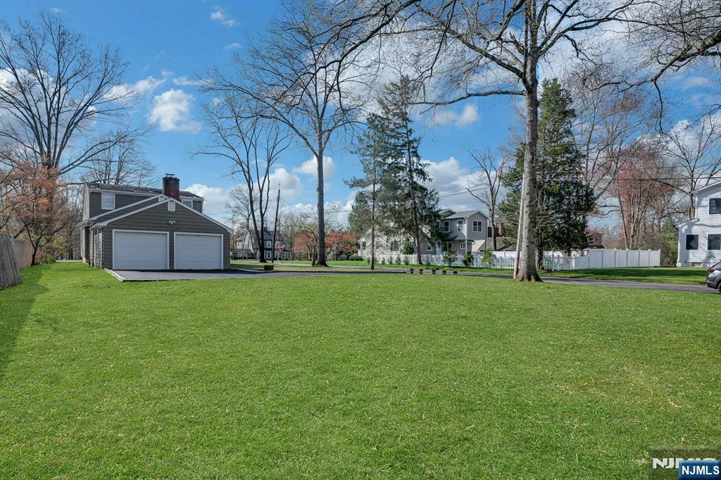 1463 Springfield Avenue New Providence, NJ 07974 - Photo 4 of 27