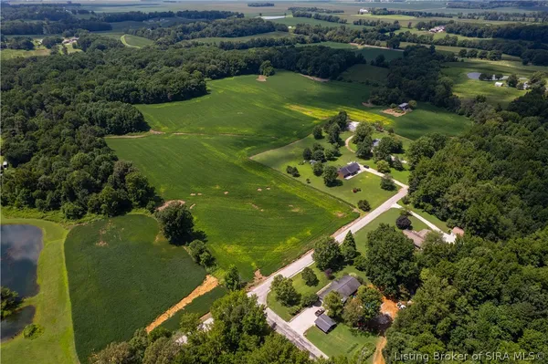 $300,000 | 872 County Road 350 West, Rockport, IN 47635