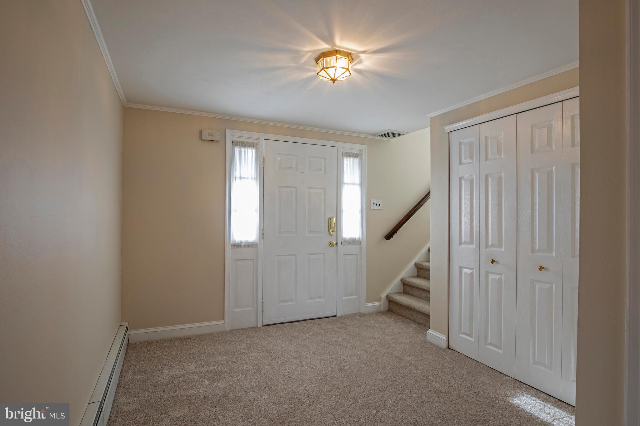 Oversized Foyer , newly installed cartpets