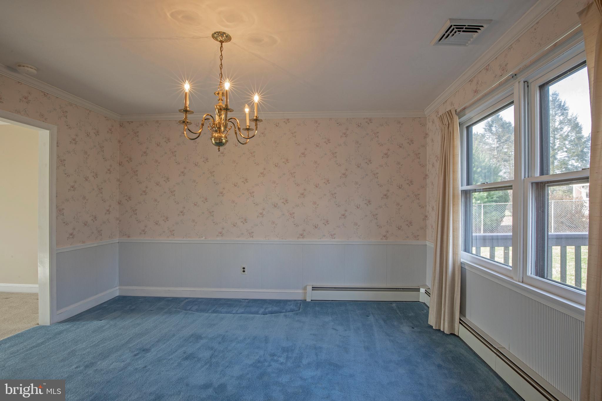 34 East Robin Road Holland, PA 18966 - Photo 12 of 38 Dining room with view to outside deck
