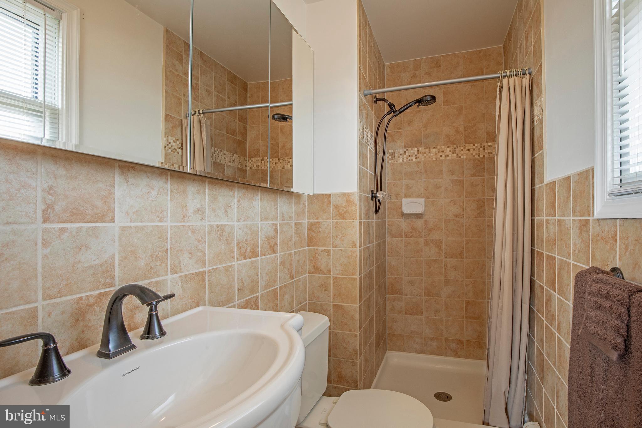 34 East Robin Road Holland, PA 18966 - Photo 21 of 38 Updated Master Bath with Shower