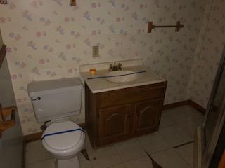 9637 Caracas Road Pound, VA 24279 - Photo 2 of 14 caracas bath clean