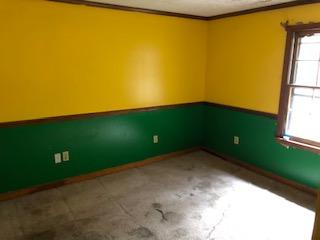 9637 Caracas Road Pound, VA 24279 - Photo 4 of 14 caracas bed 2 clean