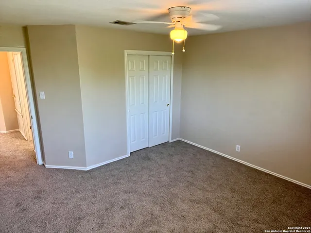 $1,900 | 10523 Tiger Paw, San Antonio, TX 78251