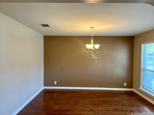 $1,900 | 10523 Tiger Paw, San Antonio, TX 78251