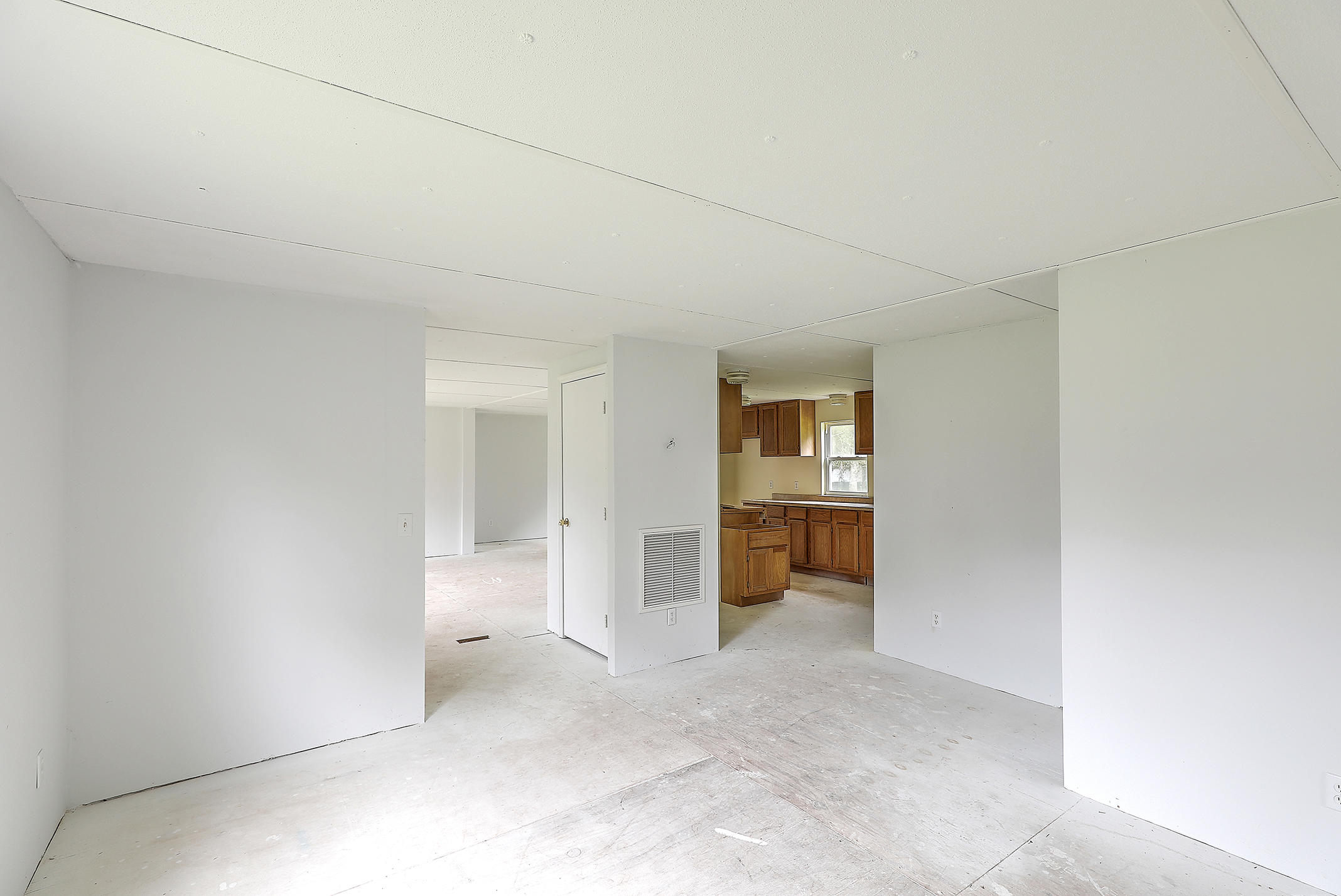 111 Vineyard Road Summerville, SC 29486 - Photo 11 of 25 1R3A2787_88_89_90_91_92_93