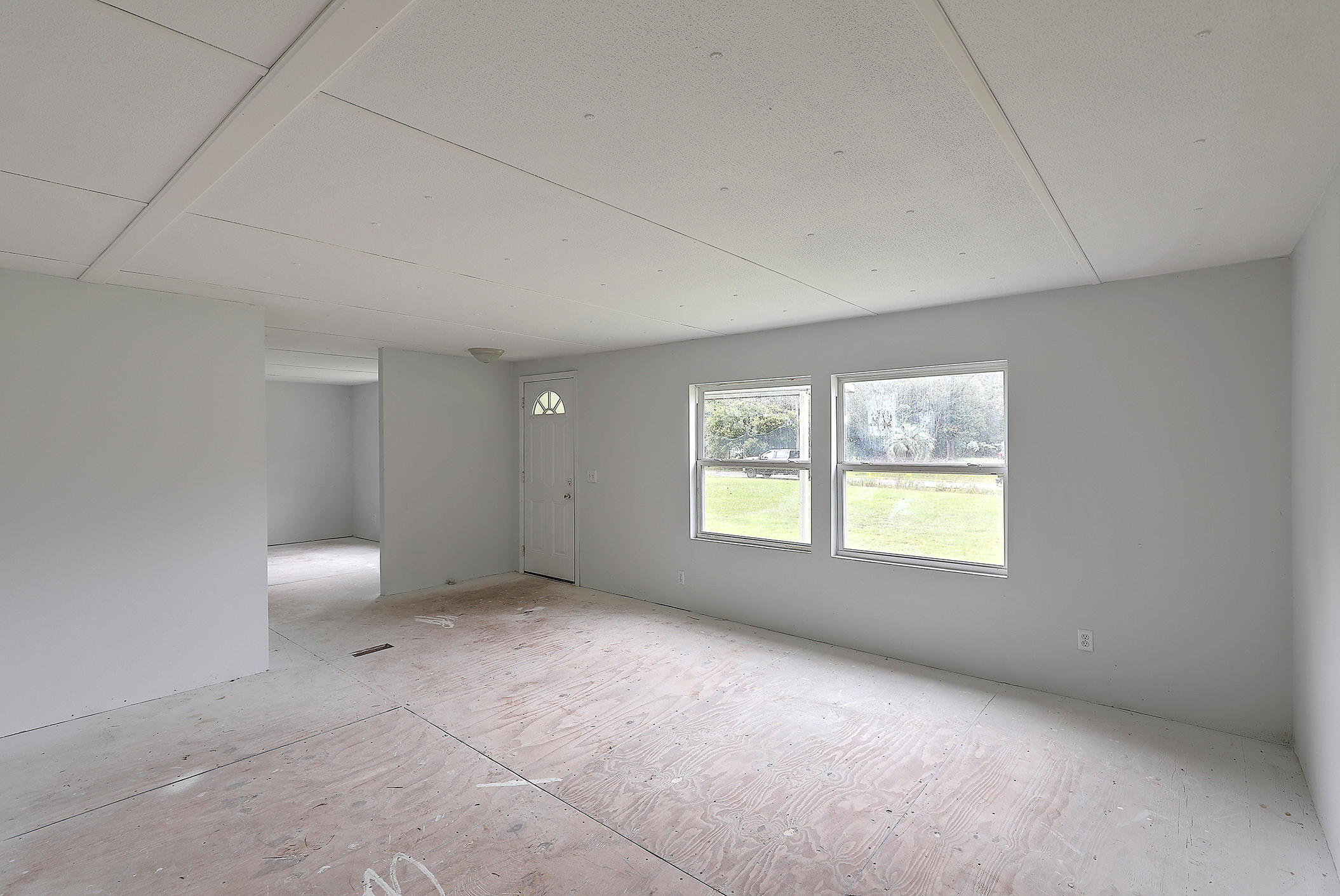 111 Vineyard Road Summerville, SC 29486 - Photo 6 of 25 1R3A2752_3_4_5_6_7_8