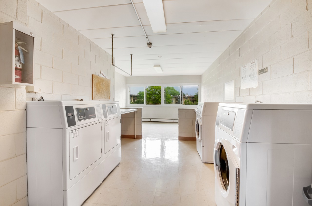 2218 South Goebbert Road, Unit 393 Arlington Heights, IL 60005 - Photo 13 of 15