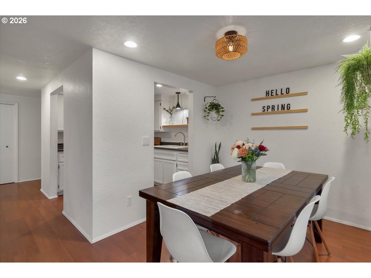 2550 Northwest Princess Street, Unit 102 Corvallis, OR 97330 - Photo 12 of 36