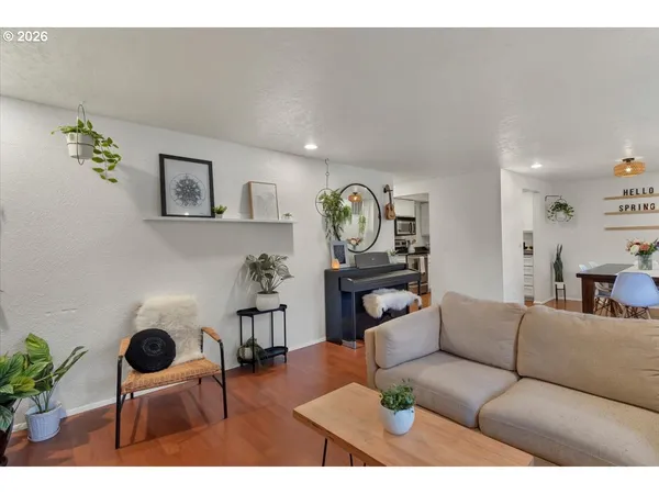 $274,900 | 2550 Northwest Princess Street, Unit 102, Corvallis, OR 97330
